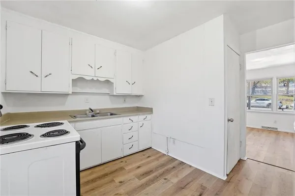 $190,000 | 1313-1315 South Franklin Avenue, Independence, MO 64052