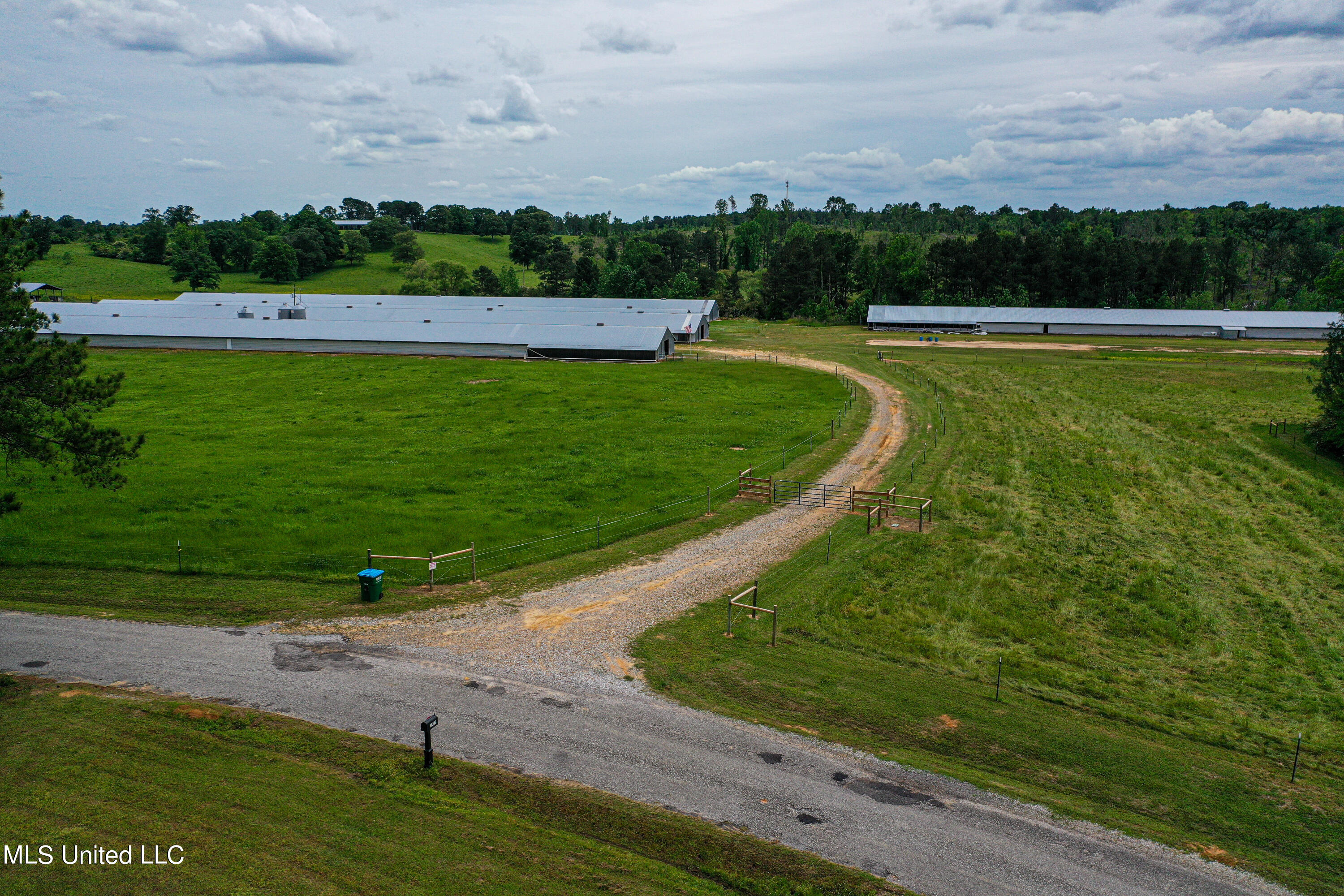 1477 Comans Road Carthage, MS 39051 - Photo 1 of 70 DJI_0726