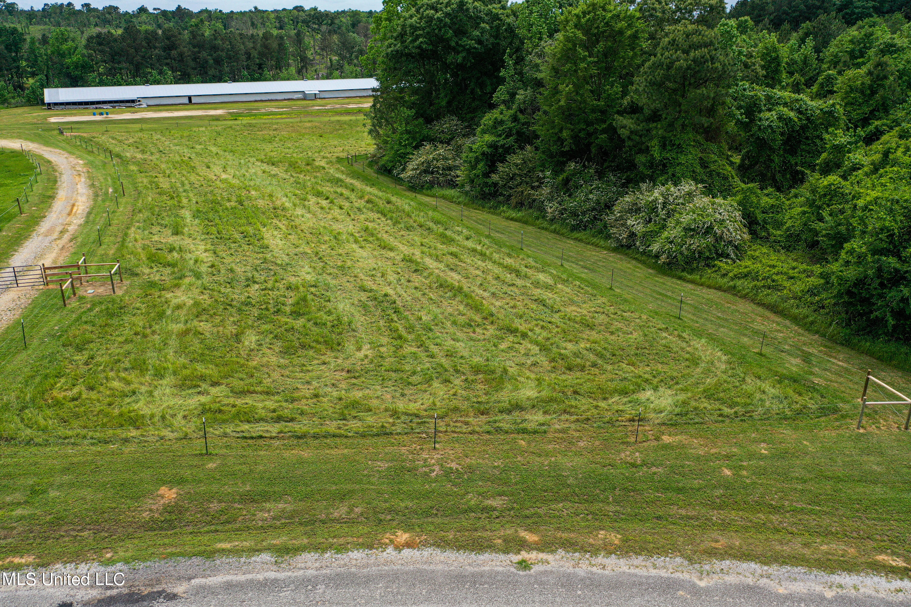 1477 Comans Road Carthage, MS 39051 - Photo 9 of 70 DJI_0725