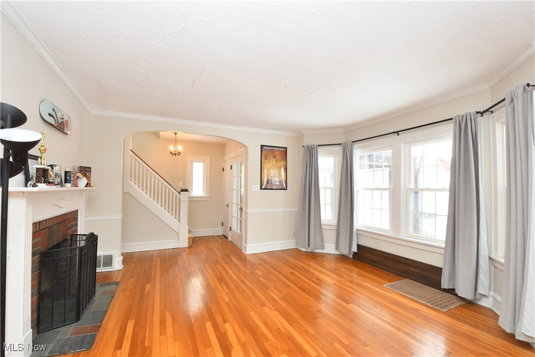 1349 Ford Road Lyndhurst, OH 44124 - Photo 4 of 22