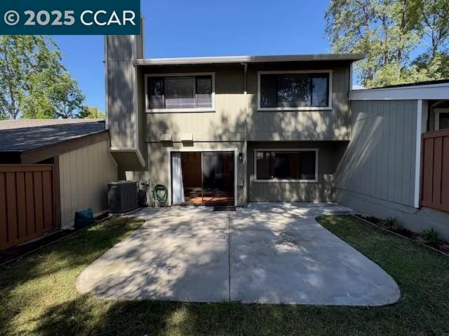 $560,000 | 2407 Deer Tree Court, Martinez, CA 94553