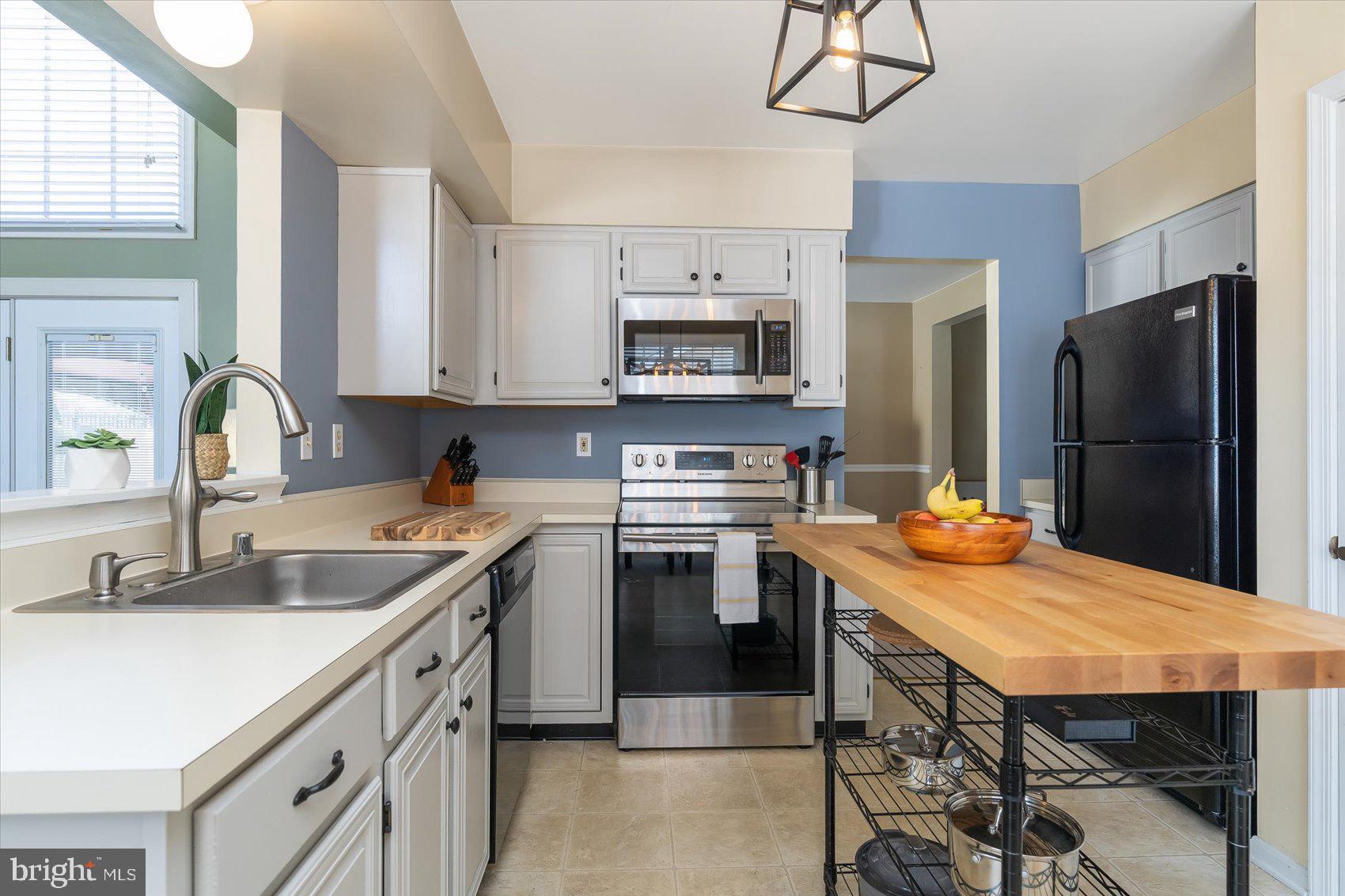 9036 Fieldchat Road Baltimore, MD 21236 - Photo 15 of 49