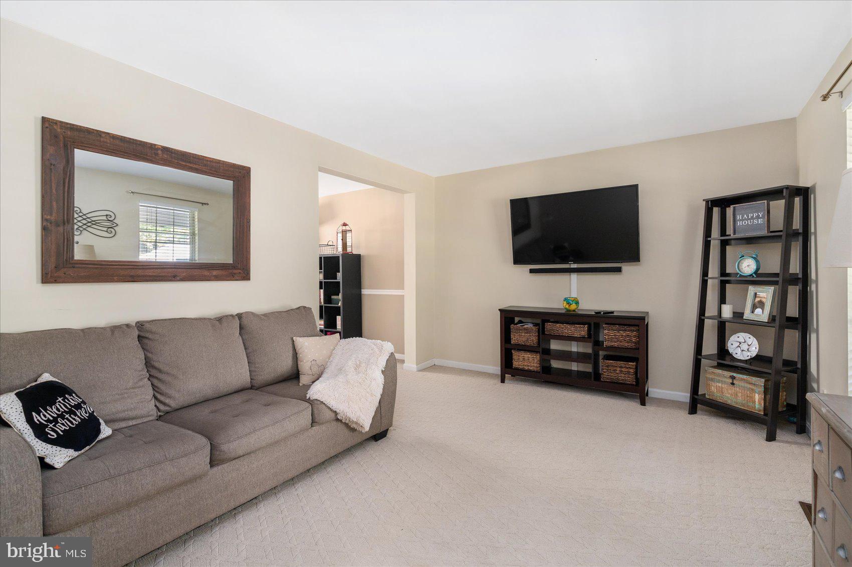 9036 Fieldchat Road Baltimore, MD 21236 - Photo 33 of 49