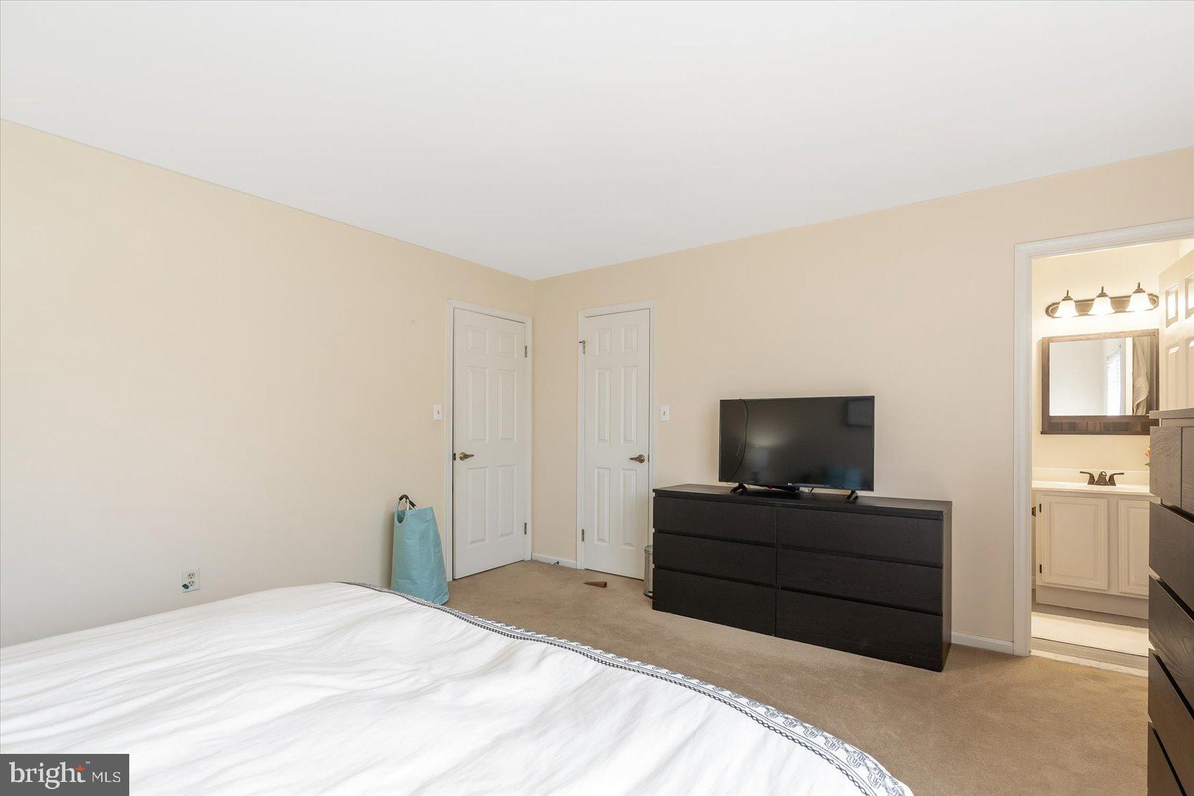 9036 Fieldchat Road Baltimore, MD 21236 - Photo 45 of 49