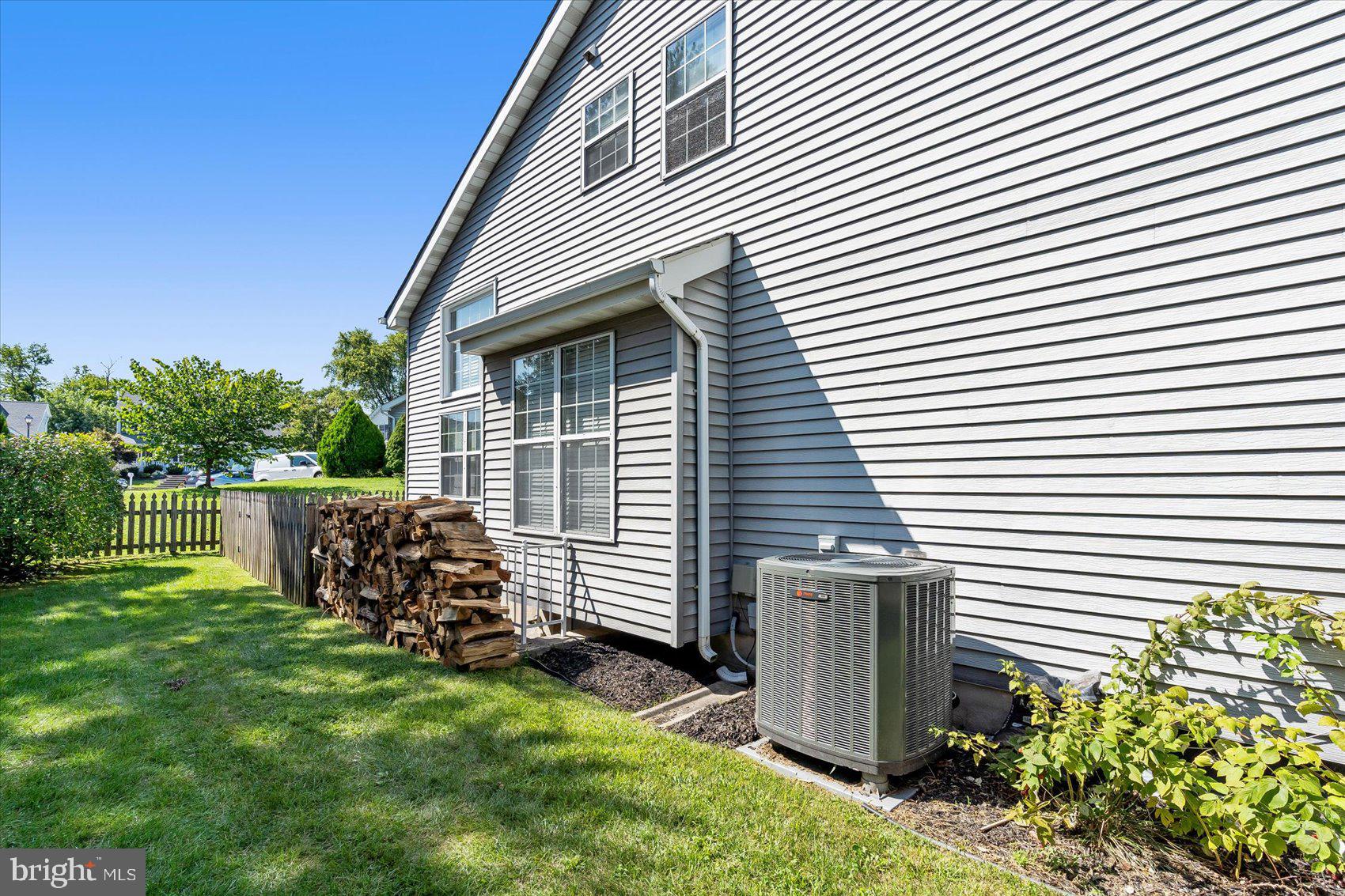 9036 Fieldchat Road Baltimore, MD 21236 - Photo 7 of 49