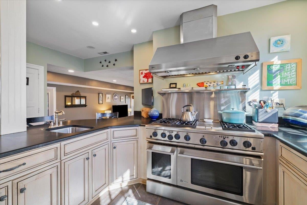 111 Cohee Road Blacksburg, VA 24060 - Photo 11 of 108 Gallery Image 11