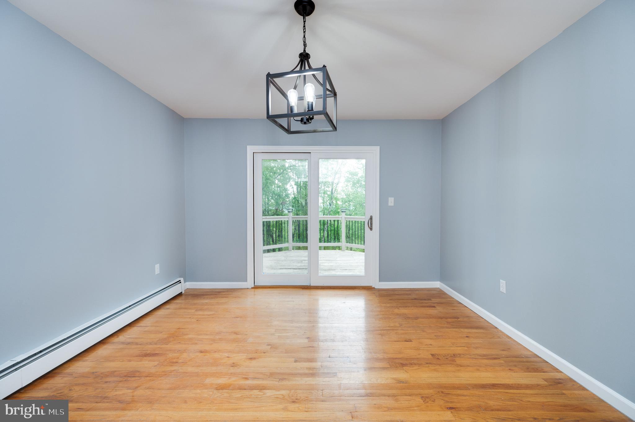 33 Edgewood Road Boyertown, PA 19512 - Photo 13 of 53 Formal dining room