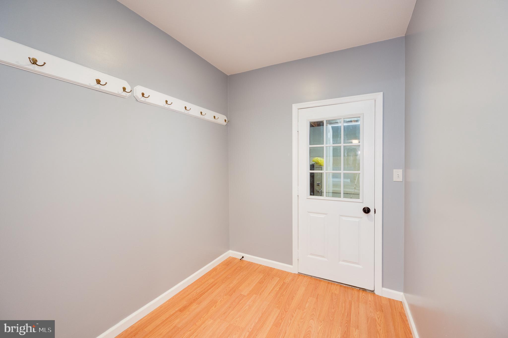 33 Edgewood Road Boyertown, PA 19512 - Photo 25 of 53 Mud room entrance from garage
