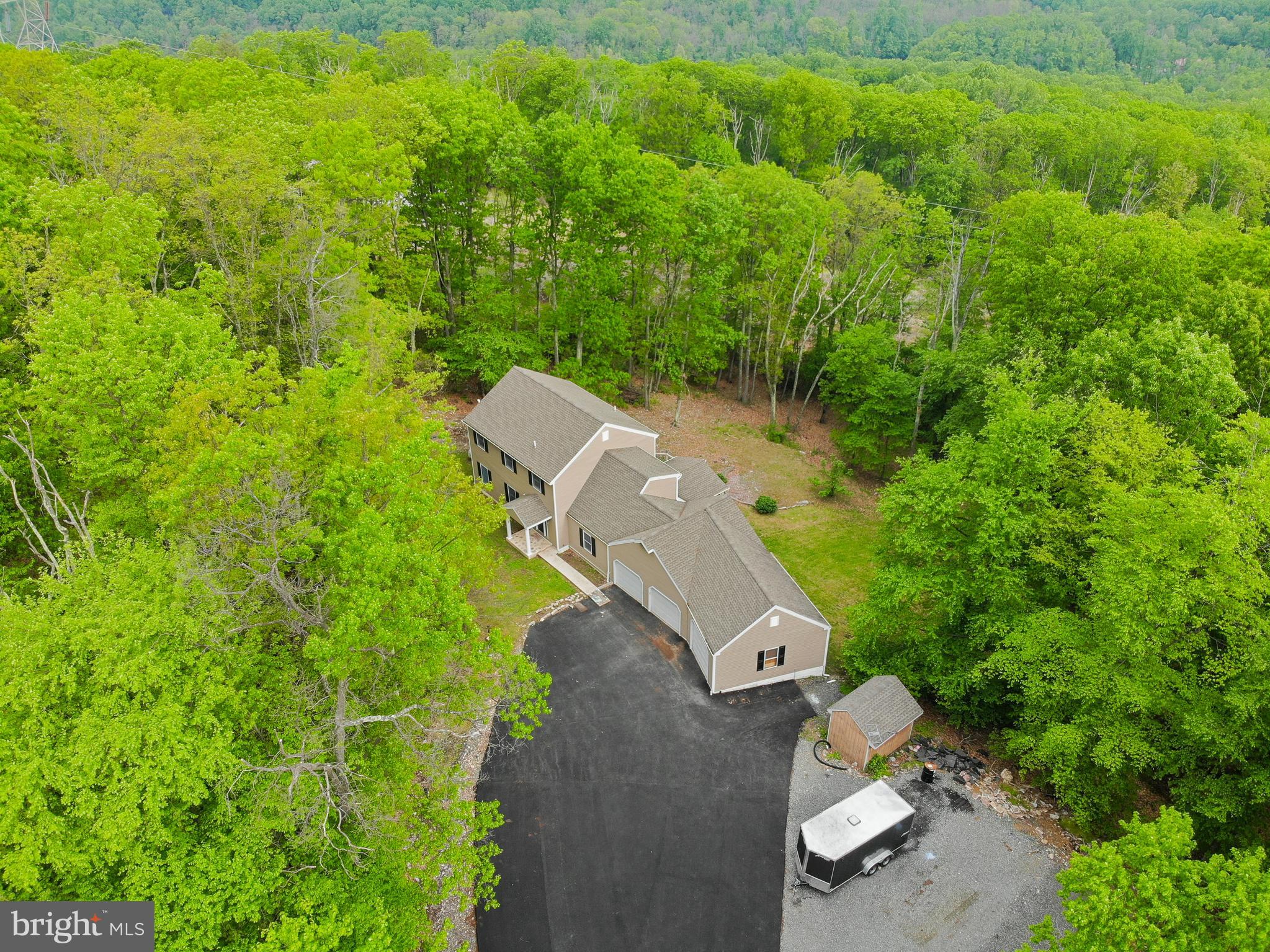 33 Edgewood Road Boyertown, PA 19512 - Photo 5 of 53