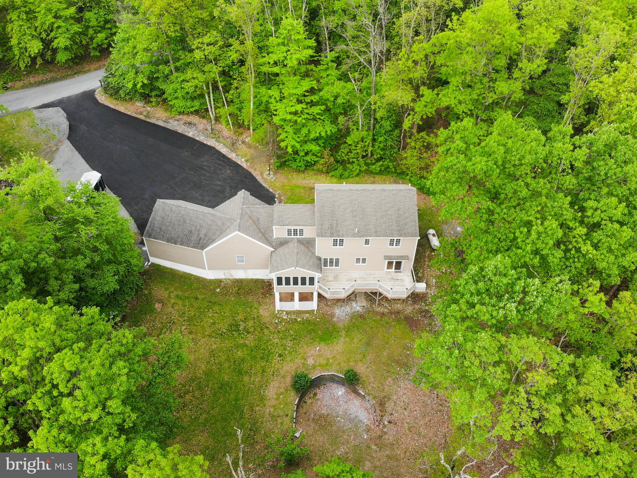 33 Edgewood Road Boyertown, PA 19512 - Photo 51 of 53