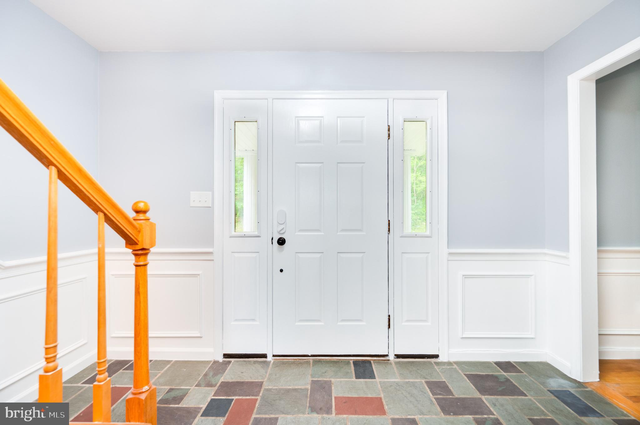 33 Edgewood Road Boyertown, PA 19512 - Photo 7 of 53 Entry way