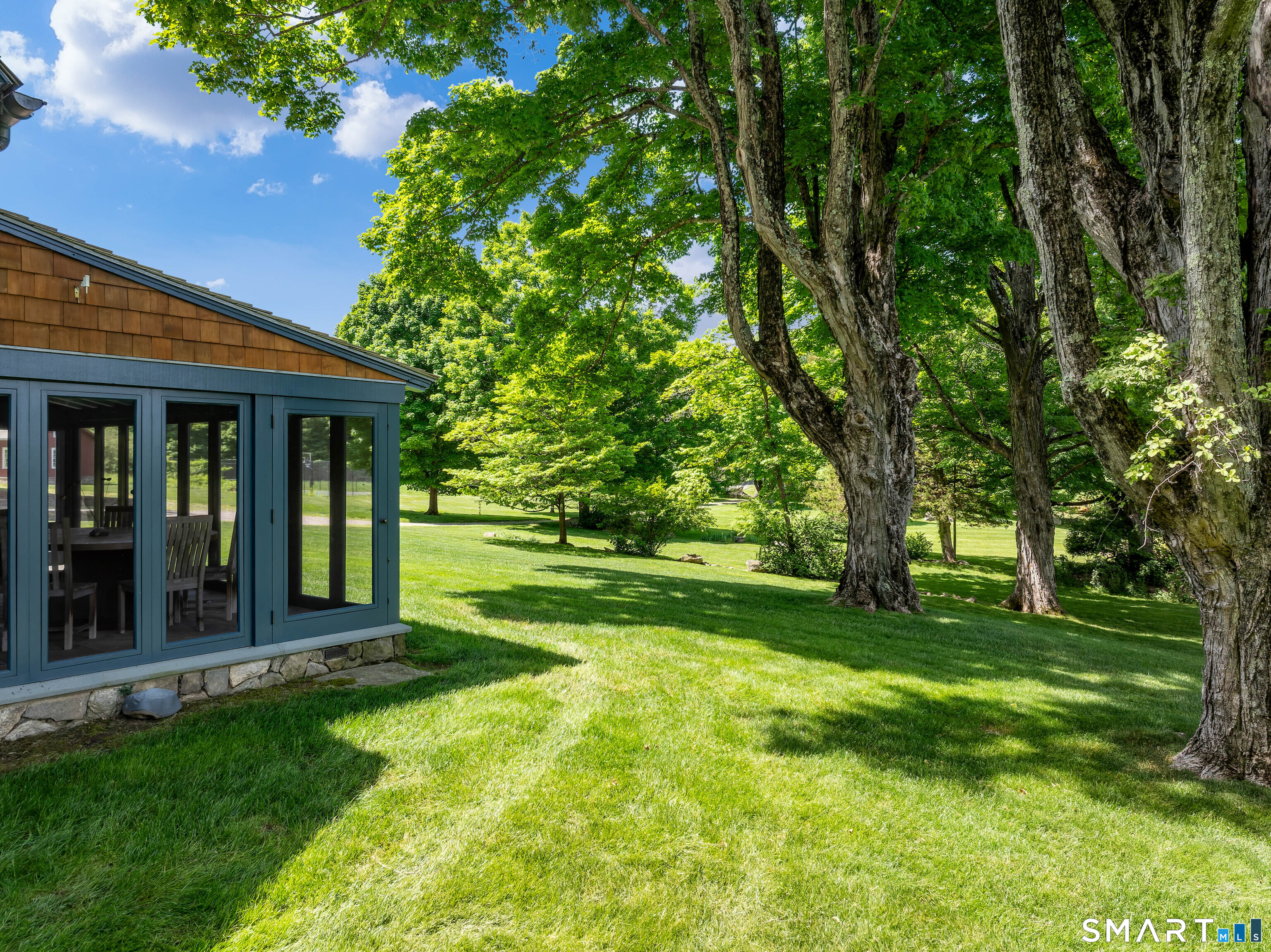 240 Umpawaug Road Redding, CT 06896 - Photo 33 of 40