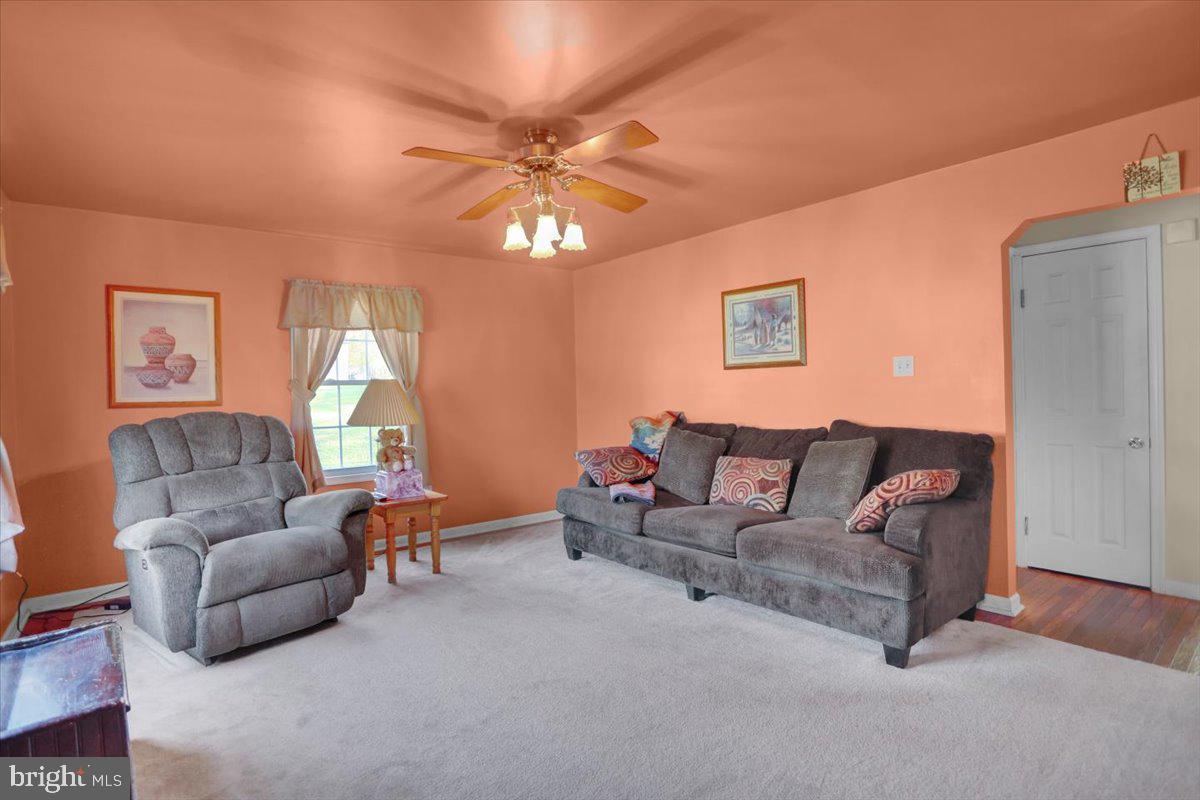 4150 Painted Sky Road Reading, PA 19606 - Photo 2 of 25 Gallery Image 2