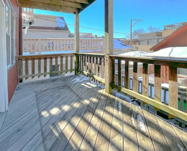 $2,500 | 2442 North Ashland Avenue, Unit 3, Chicago, IL 60614