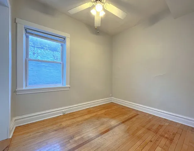 $2,500 | 2442 North Ashland Avenue, Unit 3, Chicago, IL 60614