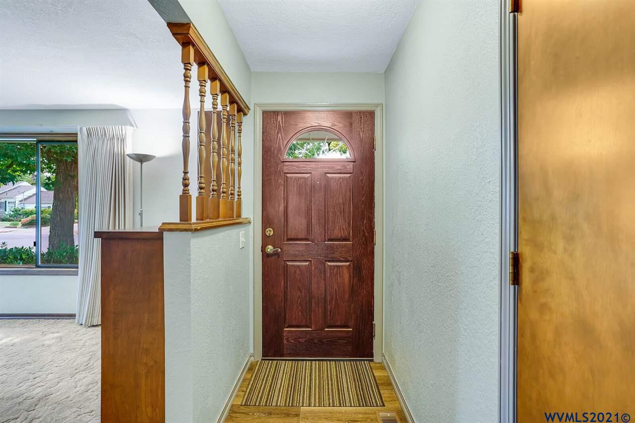 405 Southwest Walnut Street Albany, OR 97321 - Photo 8 of 33