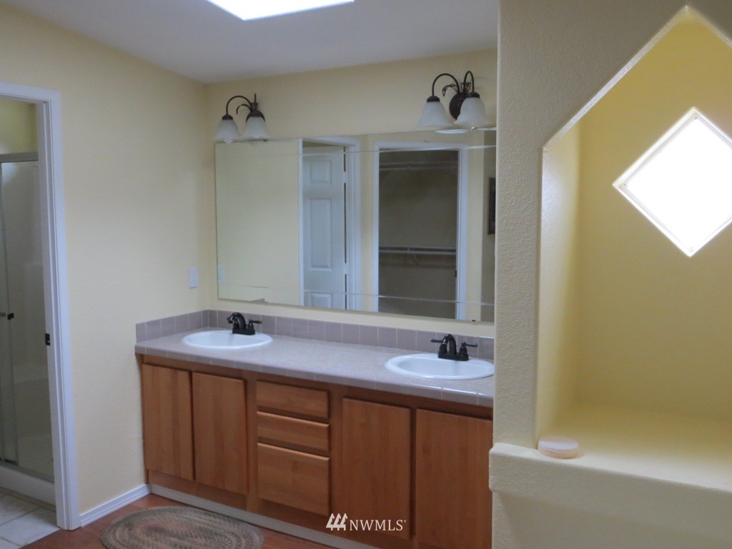7515 191st Avenue Southwest Rochester, WA 98579 - Photo 14 of 25