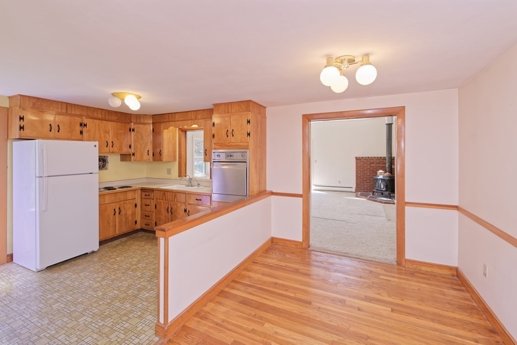 29 Shaw Farm Road Holliston, MA 01746 - Photo 12 of 37 Gallery Image 12