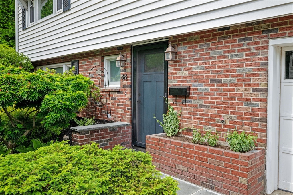 88 Moffatt Road Salem, MA 01970 - Photo 34 of 37