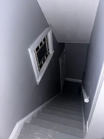 a view of entryway and hall