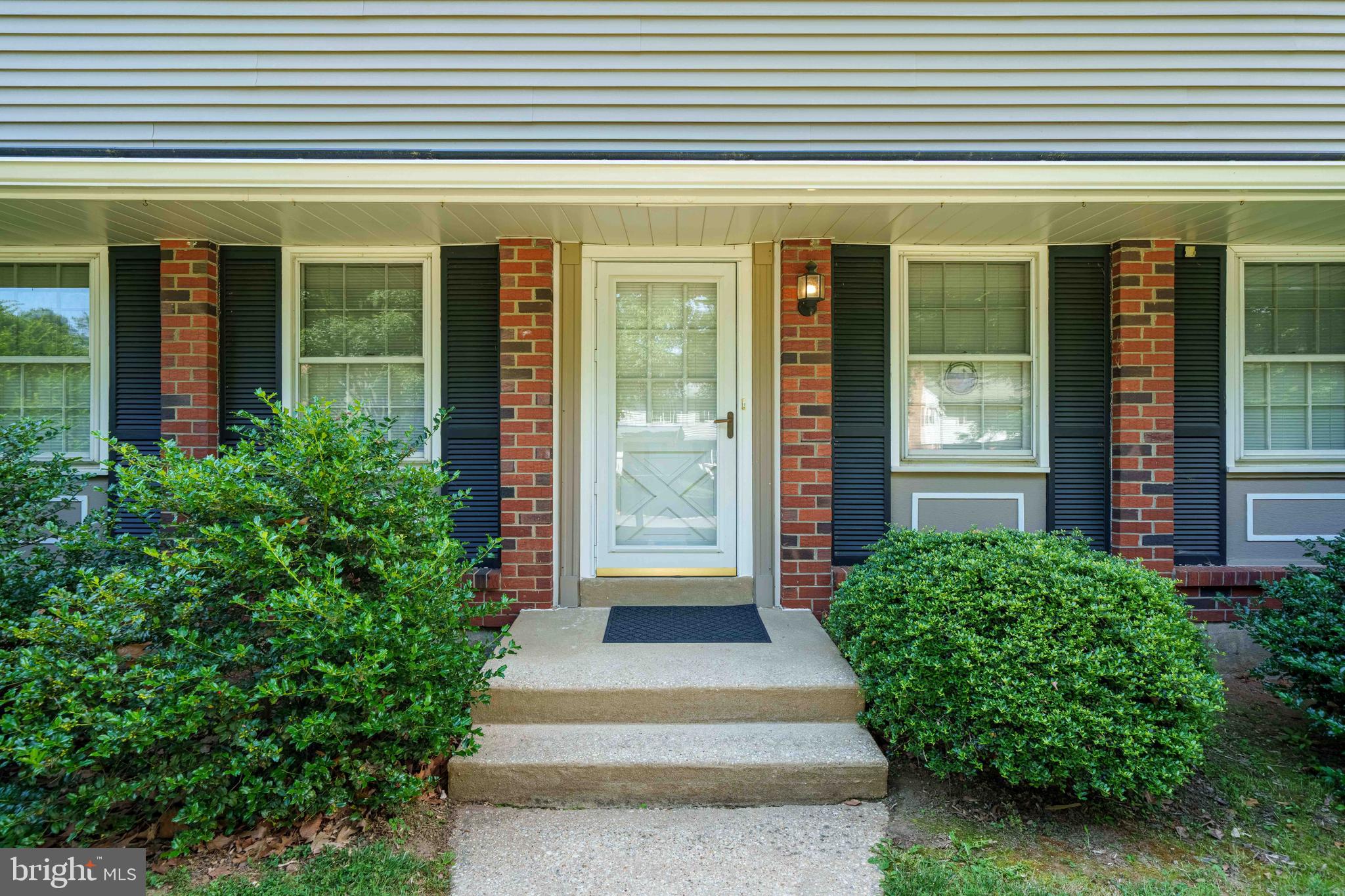 5406 Crestline Road Wilmington, DE 19808 - Photo 2 of 36