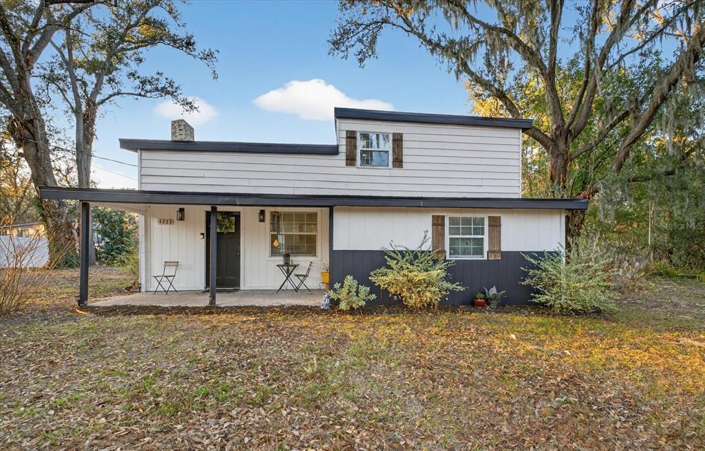 4233 Vinson Road Lakeland, FL 33810 - Photo 1 of 38 front view of a house