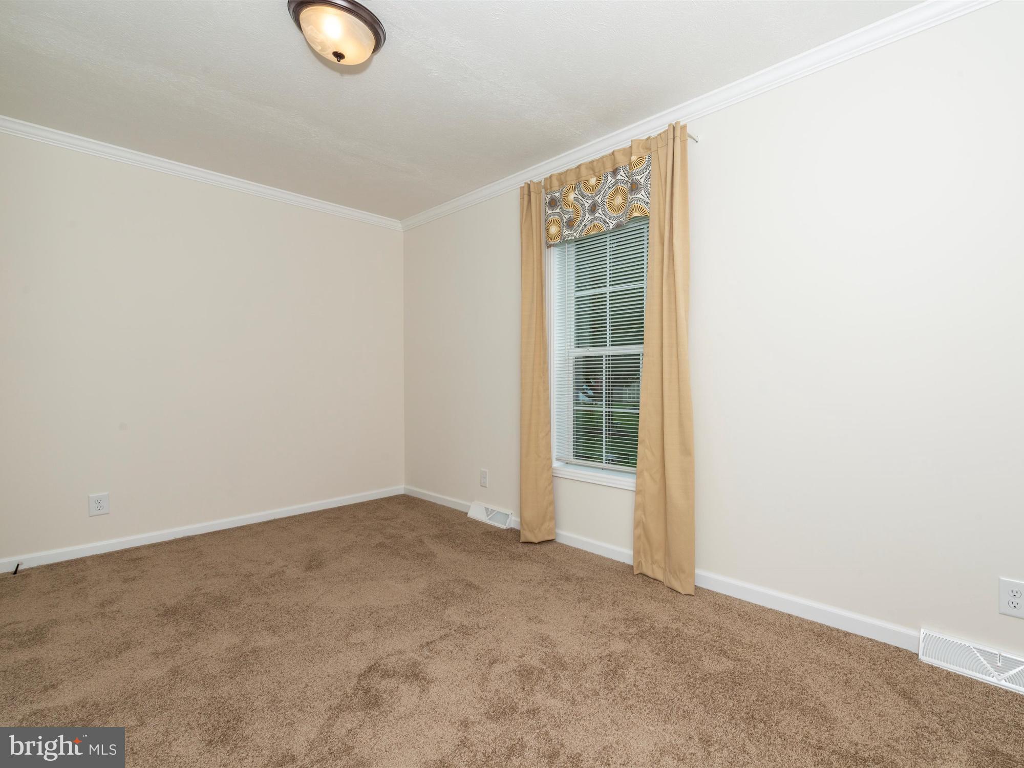 2488 Manor Road York, PA 17408 - Photo 11 of 22