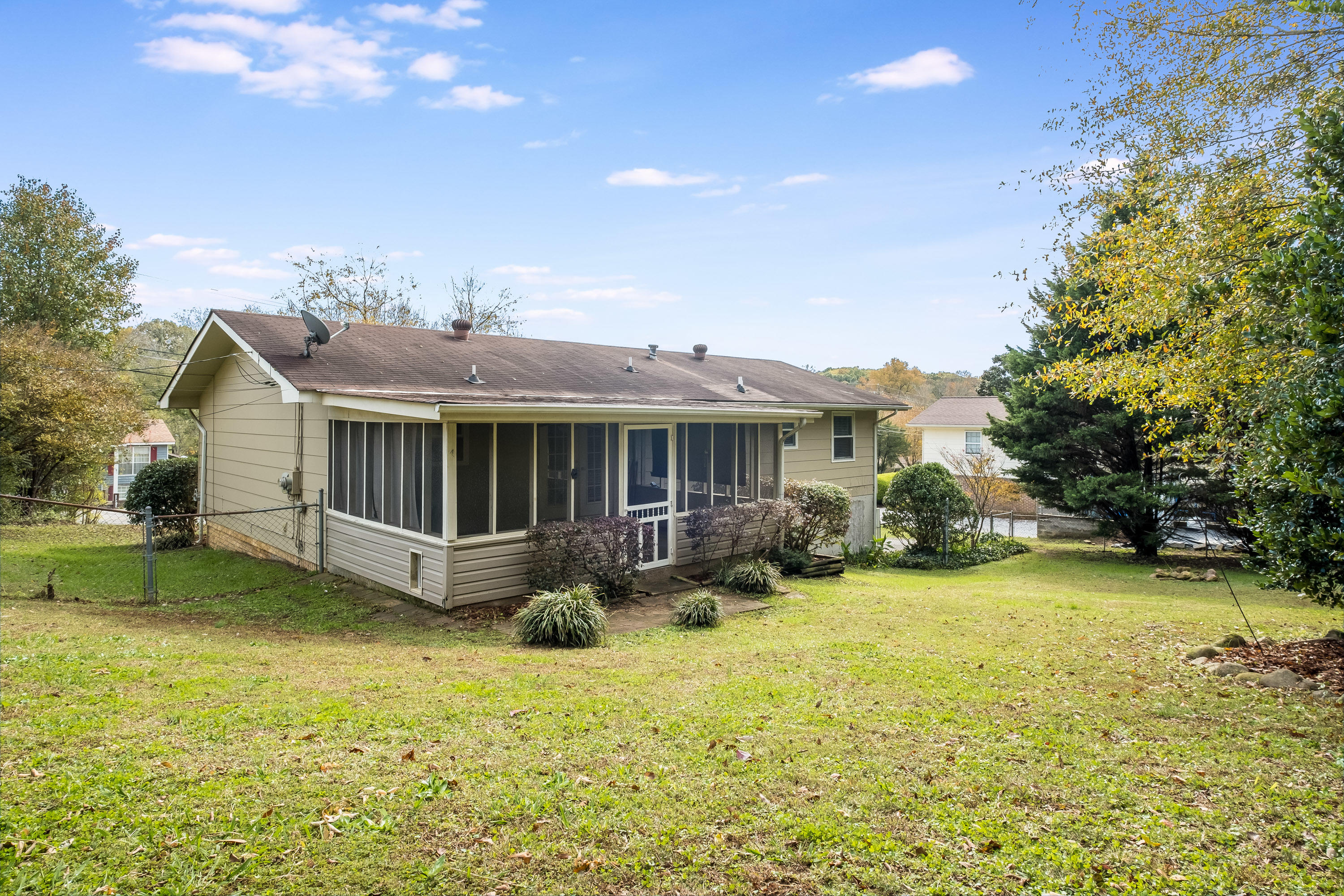 7419 South Dent Road Hixson, TN 37343 - Photo 18 of 27 7419_S_Dent_Rd_07