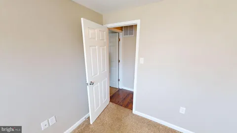 $469,900 | 1616 Debra Drive, Waldorf, MD 20601