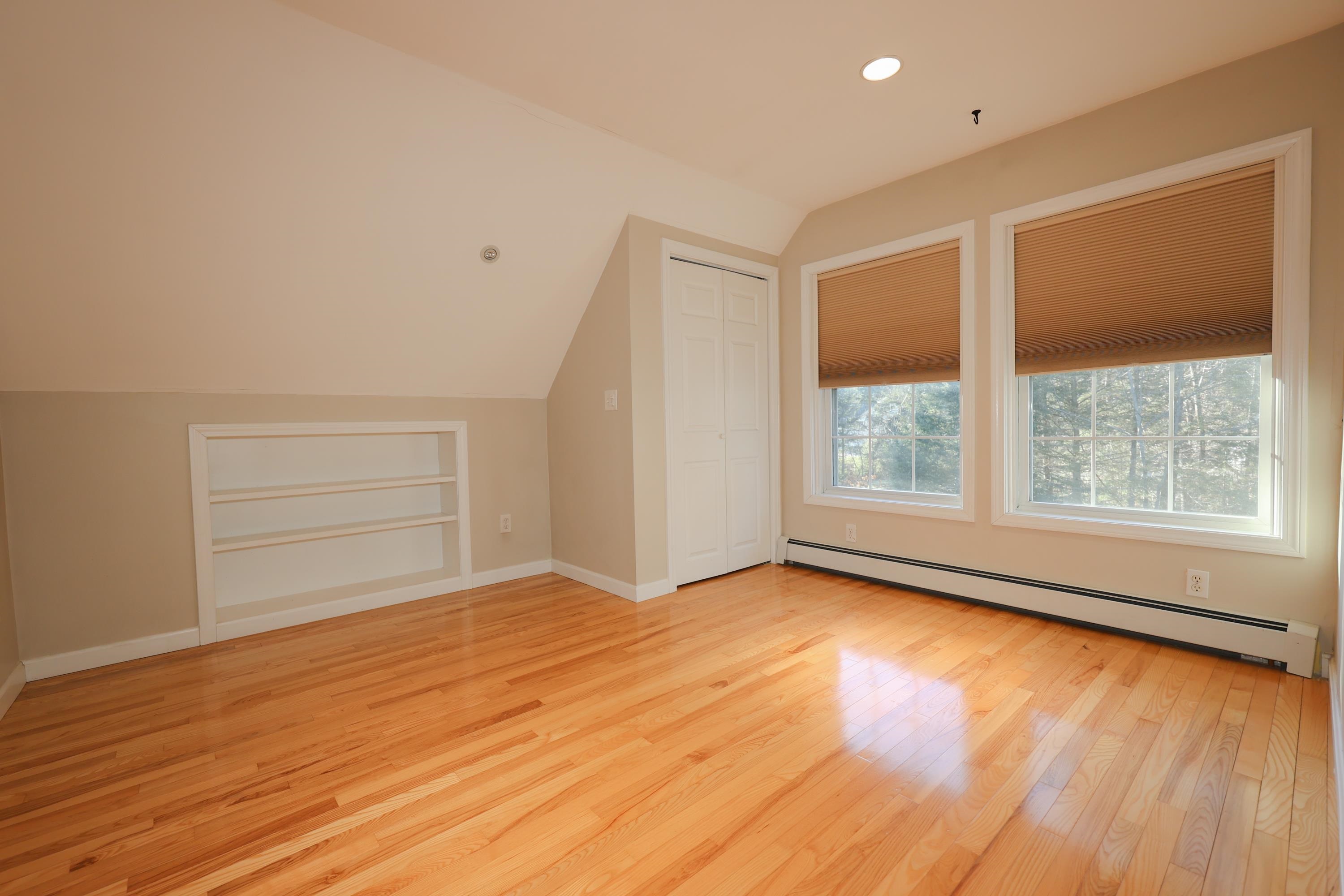 63 Olde Bridge Lane Epping, NH 03042 - Photo 12 of 38