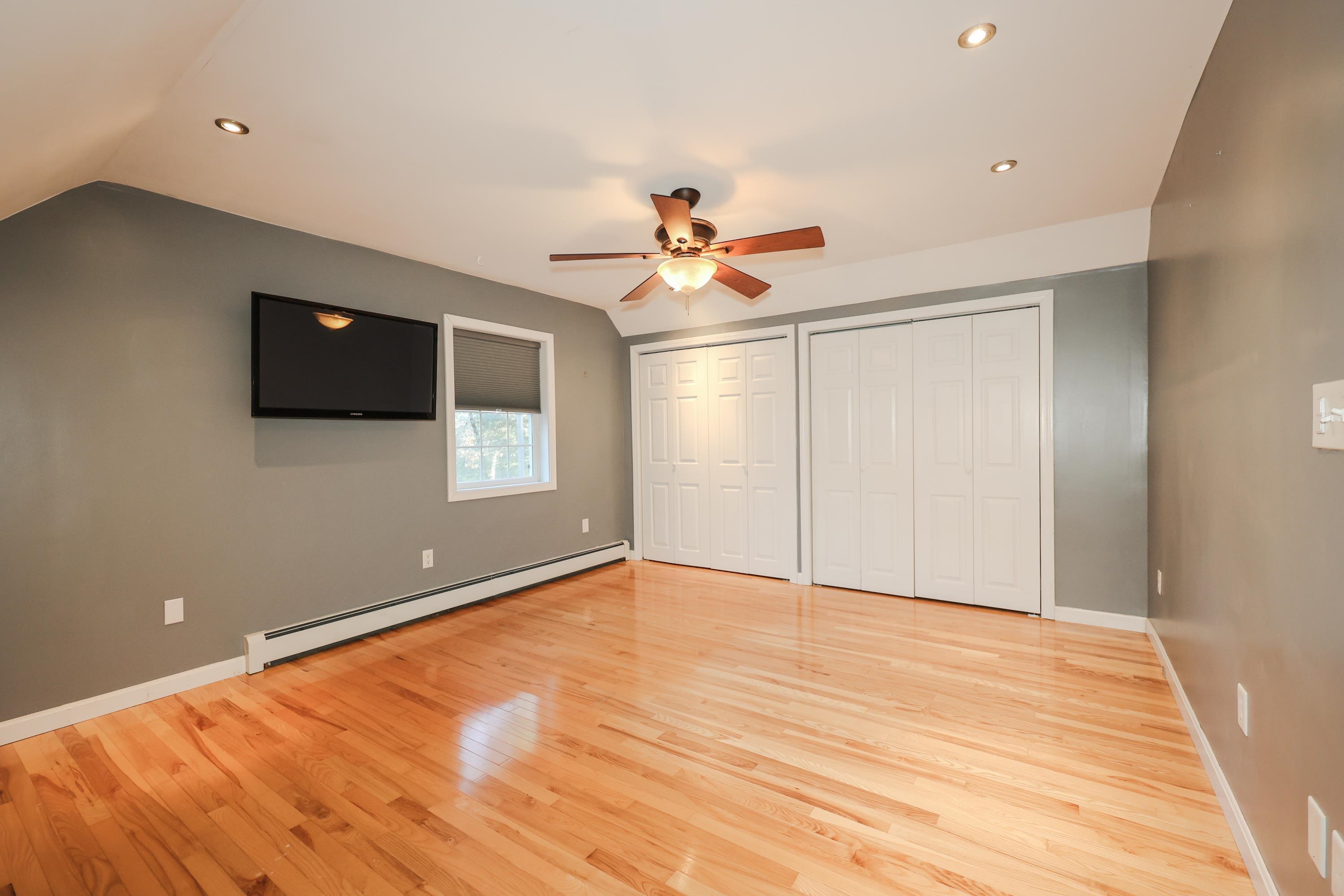 63 Olde Bridge Lane Epping, NH 03042 - Photo 16 of 38