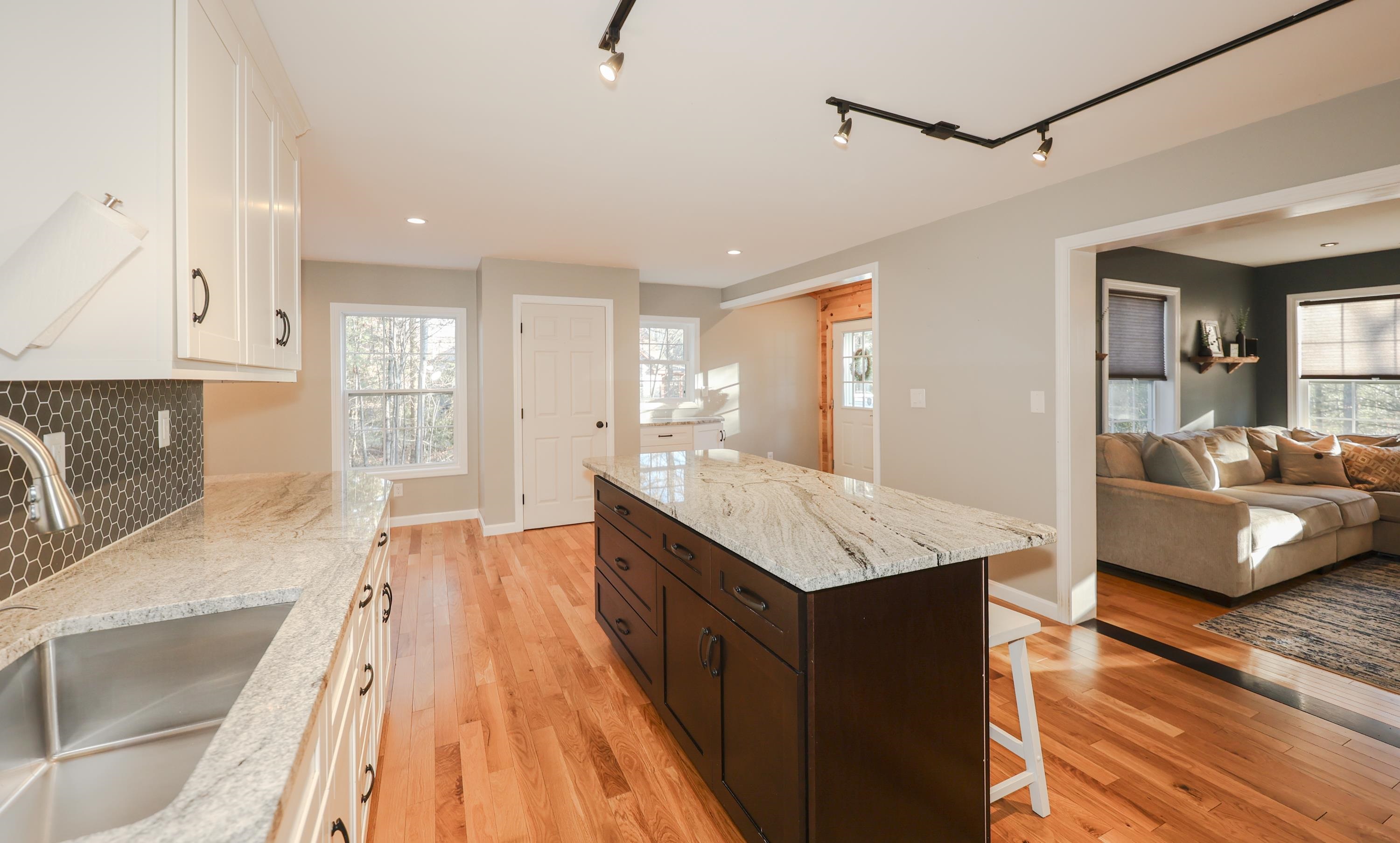 63 Olde Bridge Lane Epping, NH 03042 - Photo 34 of 38