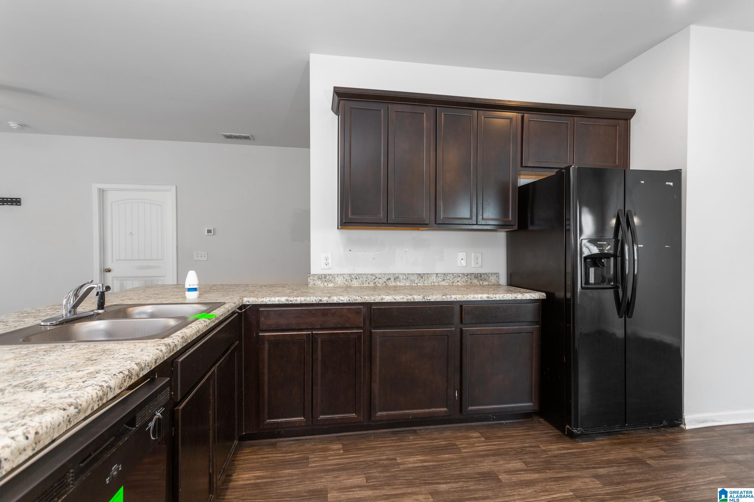 726 Twin Ridge Circle Lincoln, AL 35096 - Photo 10 of 31