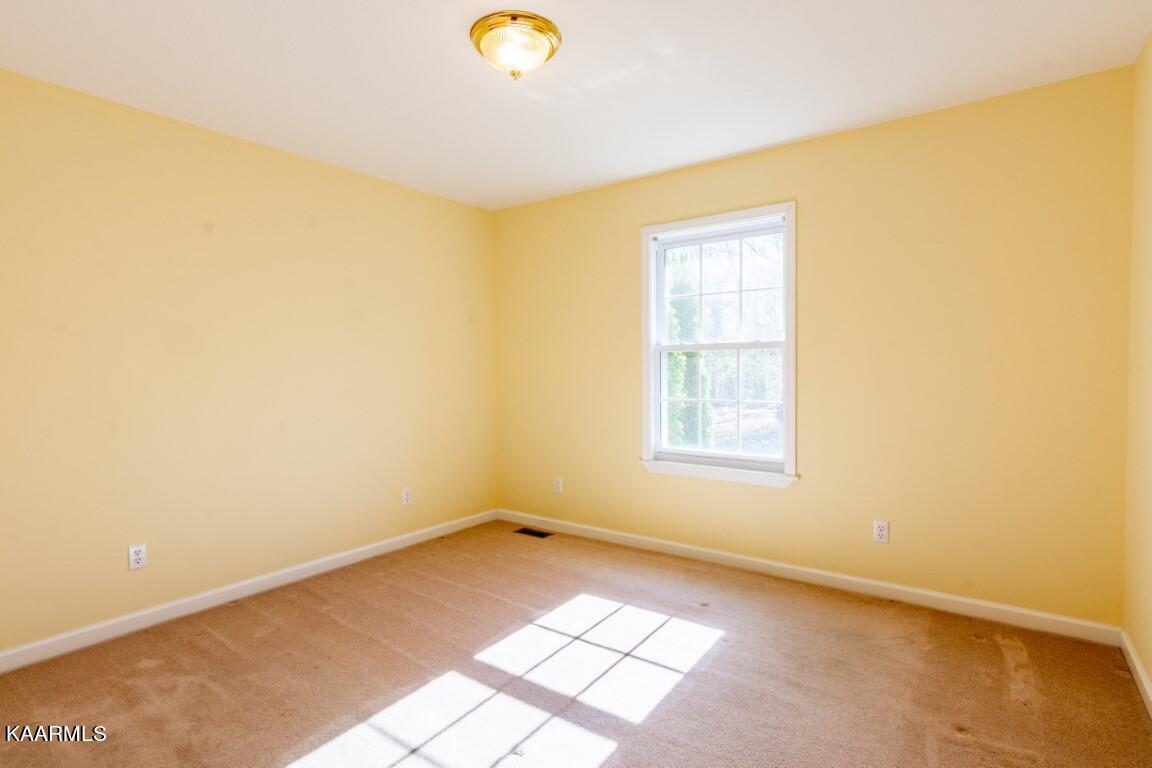 169 Robbins Road Crossville, TN 38572 - Photo 15 of 46 169 Robbins Rd-21 (Medium)
