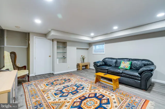 $1,750 | 12400 B Bennett Road, Oak Hill, VA 20171