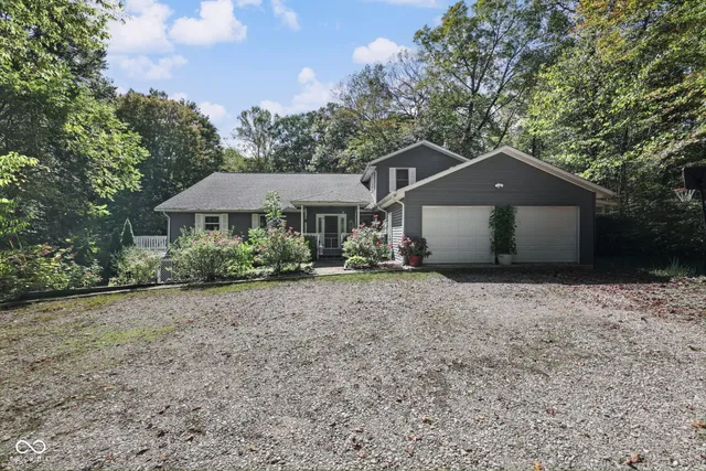 $539,900 | 3016 South Conservation Club Road, Morgantown, IN 46160