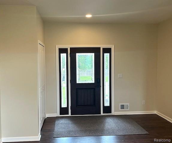 2670 Riley Center Road Memphis, MI 48041 - Photo 4 of 24 Gallery Image 4