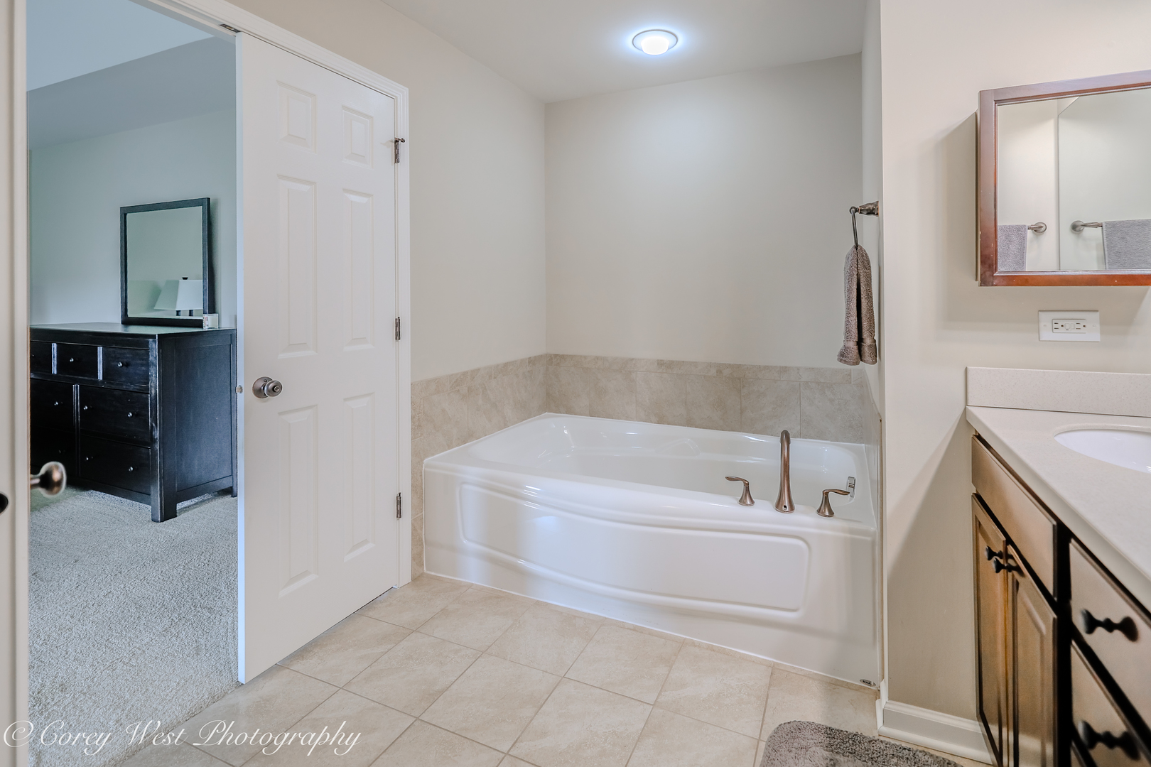 4062 Pompton Avenue Elgin, IL 60124 - Photo 30 of 41