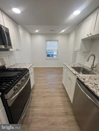 $2,700 | 2070 Mayflower Drive, Woodbridge, VA 22192