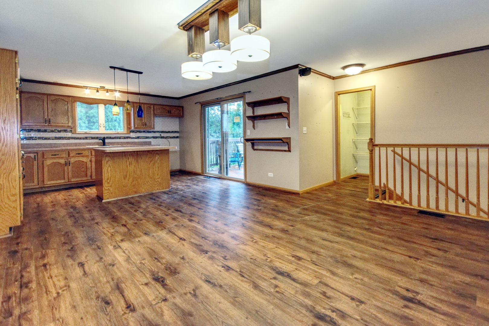 2019 Olde Mill Road Plainfield, IL 60586 - Photo 6 of 27