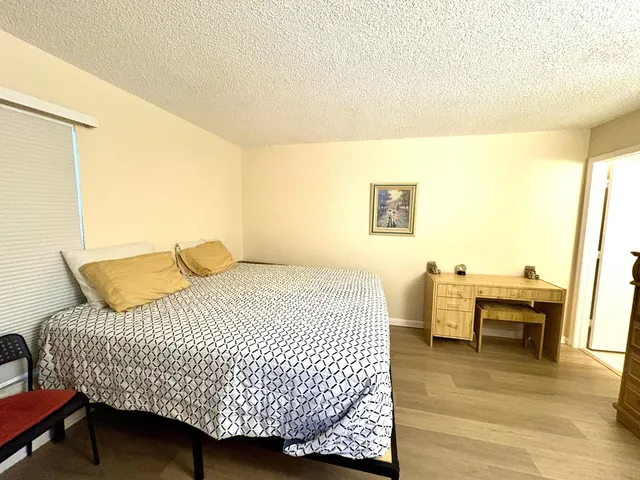 $2,000 | 9485 Boca Cove Circle, Unit 709, Boca Raton, FL 33428