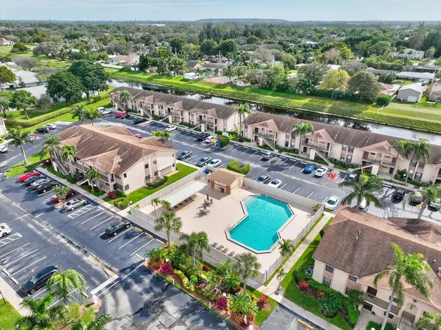 $2,000 | 9485 Boca Cove Circle, Unit 709, Boca Raton, FL 33428