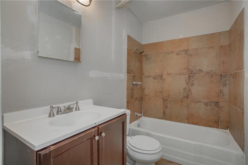 1502 Braes Ridge Drive, Unit A Austin, TX 78723 - Photo 10 of 13