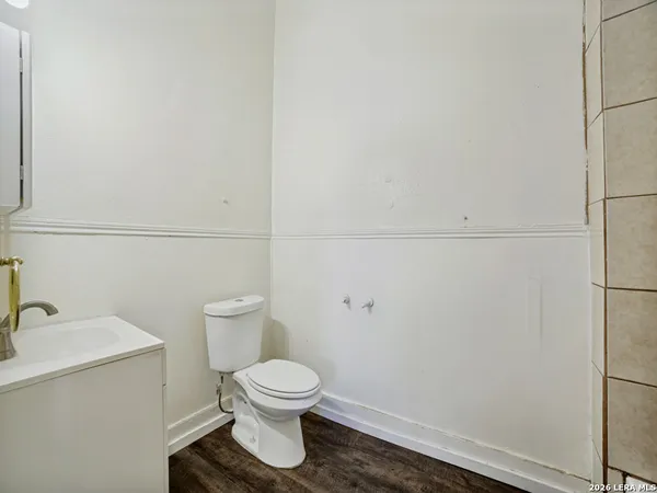 $1,950 | 923 Sunglo Drive, San Antonio, TX 78221