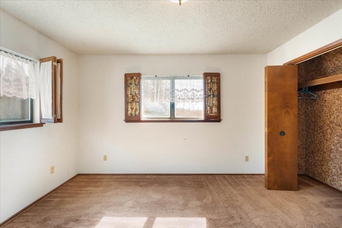 205 Humbug Road Yreka, CA 96097 - Photo 19 of 32 Gallery Image 19