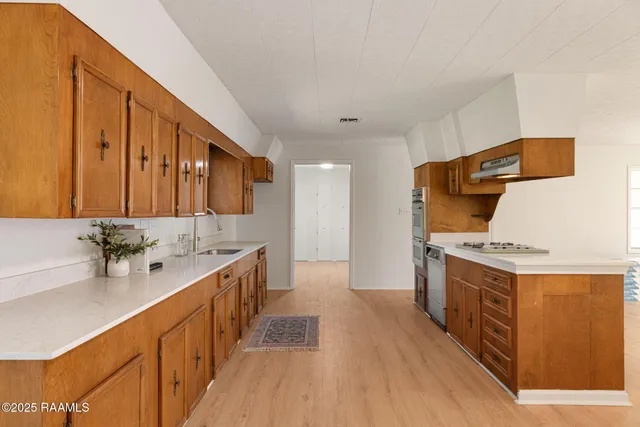 $195,000 | 711 North Deshotel Avenue, Kaplan, LA 70548