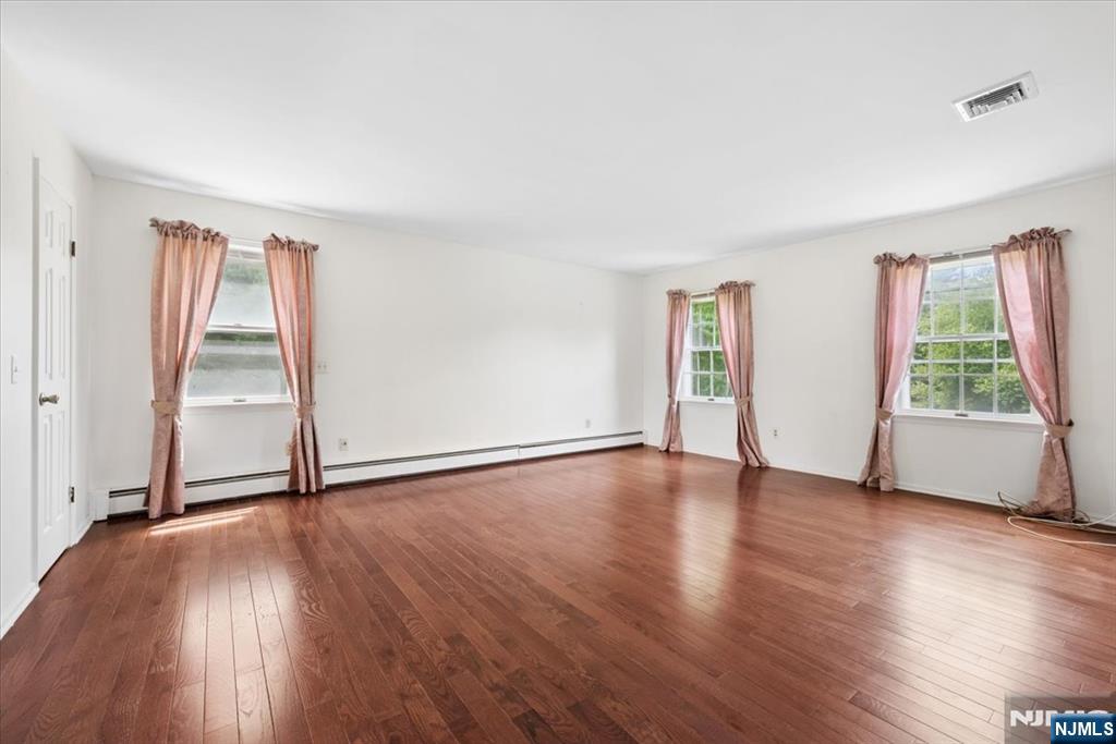 5 Glen Ridge Drive Long Valley, NJ 07853 - Photo 22 of 40