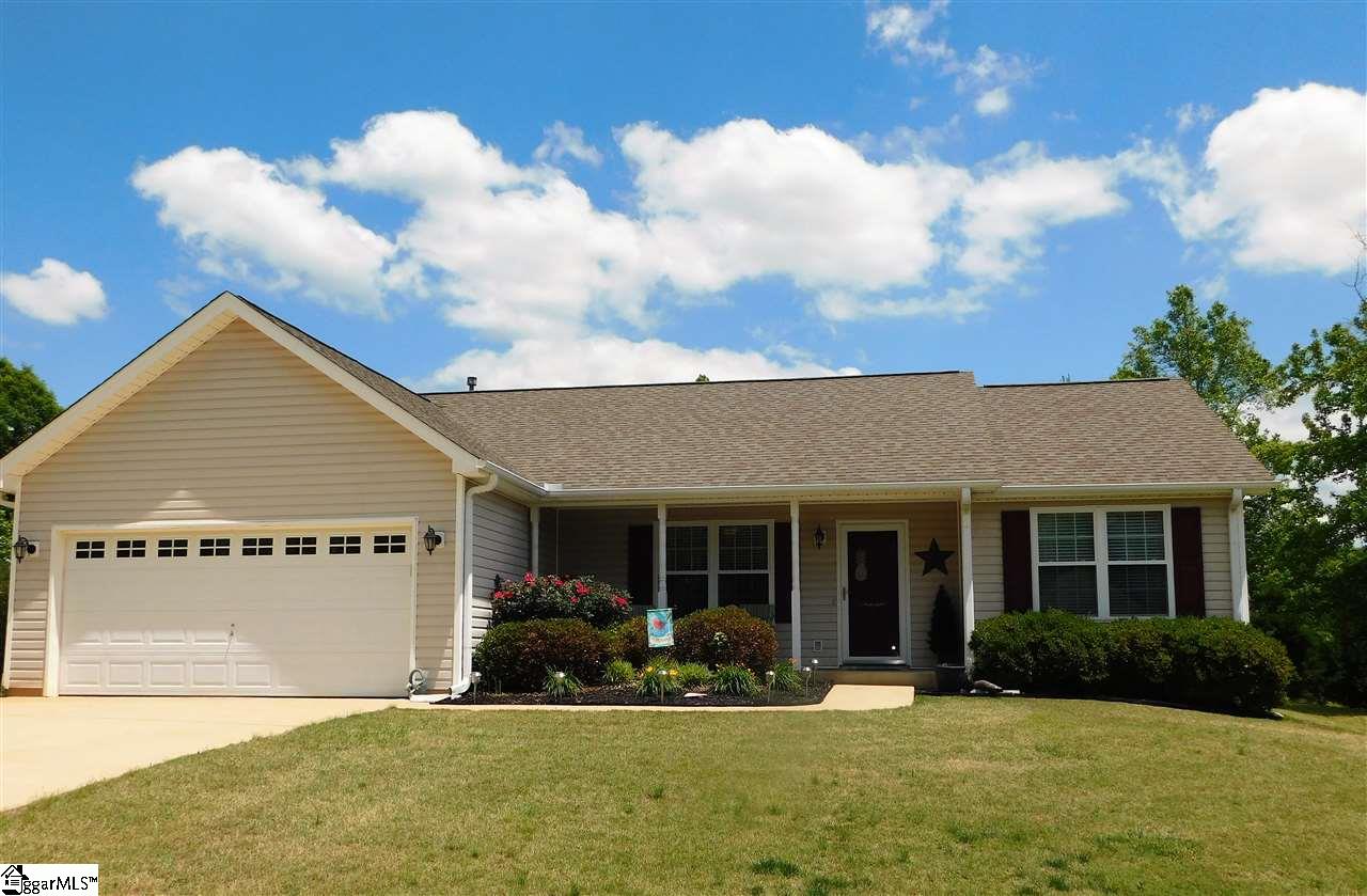 6 Hartman Road Greer, SC 29651 - Photo 1 of 23