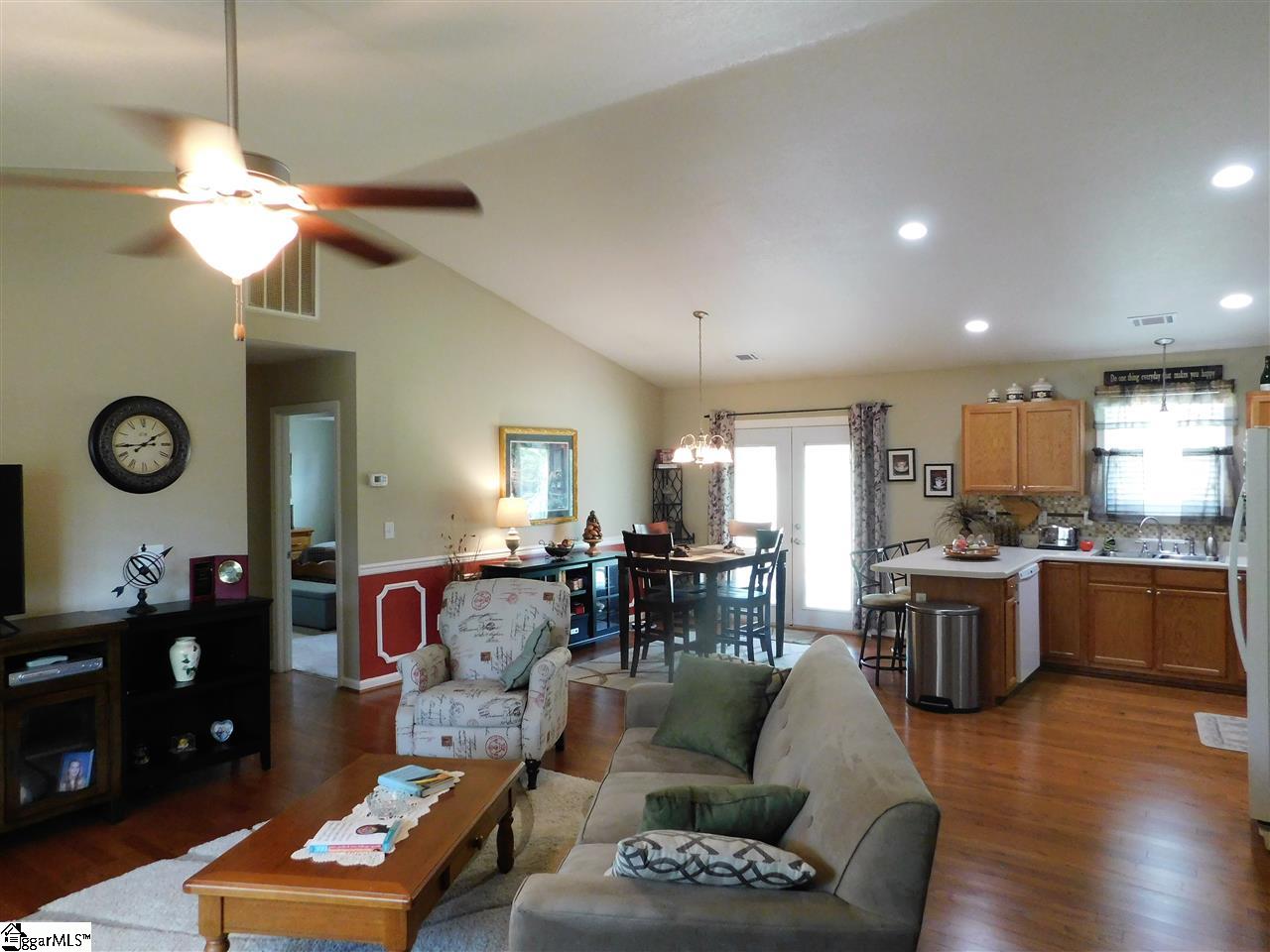 6 Hartman Road Greer, SC 29651 - Photo 6 of 23