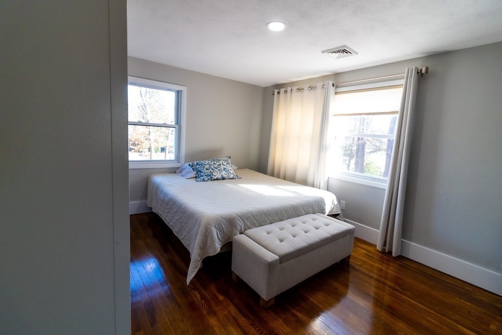 2 Bayberry Lane Framingham, MA 01701 - Photo 18 of 28